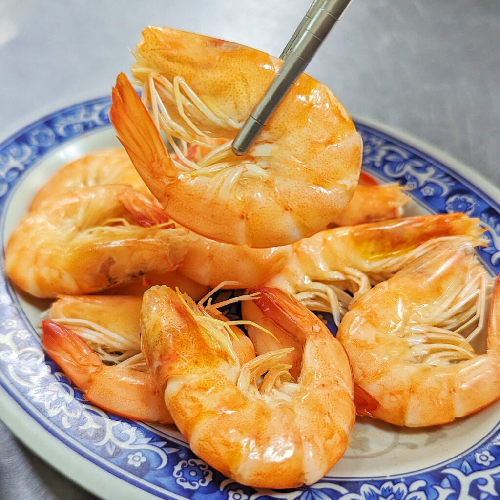 新北美食｜鶯歌｜哥哥纏麵食館 - 在地推薦古早味鍋燒麵、涼麵，從早到凌晨都吃的到