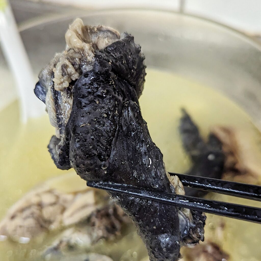 宅配美食開箱｜Kawa巧活食品 健康美味的無憂饗宴。秋天進補 – 懶人食譜交給你，蒜頭蛤蠣燉雞湯、雞湯火鍋