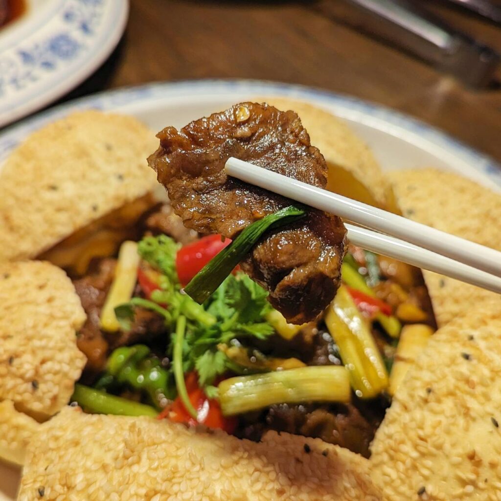 台南旅遊｜LA時尚川菜(安平店)－新式料理創意食尚川菜，獨立包廂，台南美食推薦，創意烤鴨四吃驚豔全場-台南尾牙餐廳