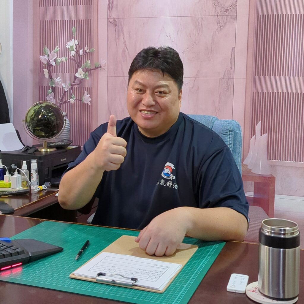 推拿體驗｜新莊輔大-元氣舒活 專業的運動按摩與肌筋膜放鬆，身體硬的像石頭，來這邊效果超顯著，久坐上族、運動員、重訓都適用