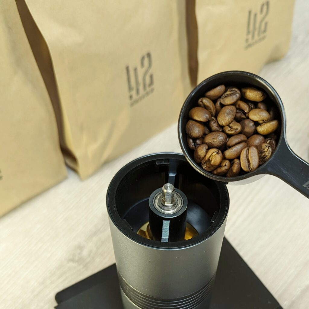 Coffee筆記｜來自澎湖的 No42Cafe 四季咖啡豆評測 – 沖一杯會說話的手沖咖啡 (單品咖啡)