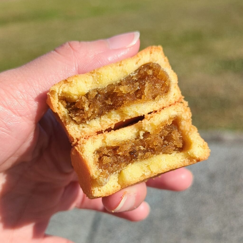 禮盒開箱｜花郁甜品屋的招財貓綜合鳳梨酥禮盒，蝦皮美食可宅配，減醣鳳梨酥推薦給你，台灣鳳梨酥，給國外朋友伴手禮