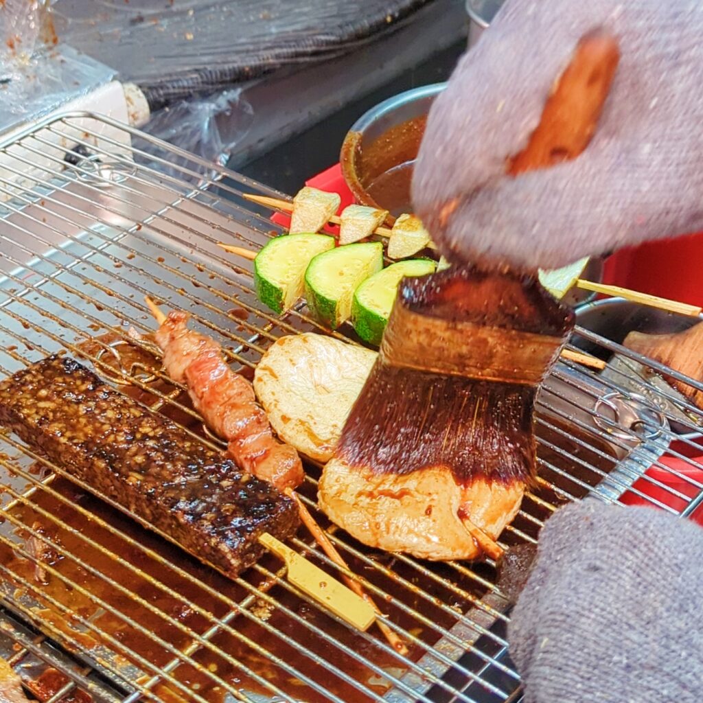 台北居酒屋｜東區高CP值 – 柒息地串燒居酒屋，最低一串只要19元，串燒、炸物任你挑，晚餐、宵夜、小酌任你吃，朋友聚會必推好去處