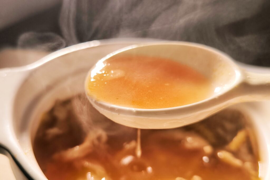 減醣日記｜小宅食袋 減醣湯品 ｜五分鐘快速上桌，飲食控制好夥伴，低卡低醣，180卡讓每一餐都很輕盈