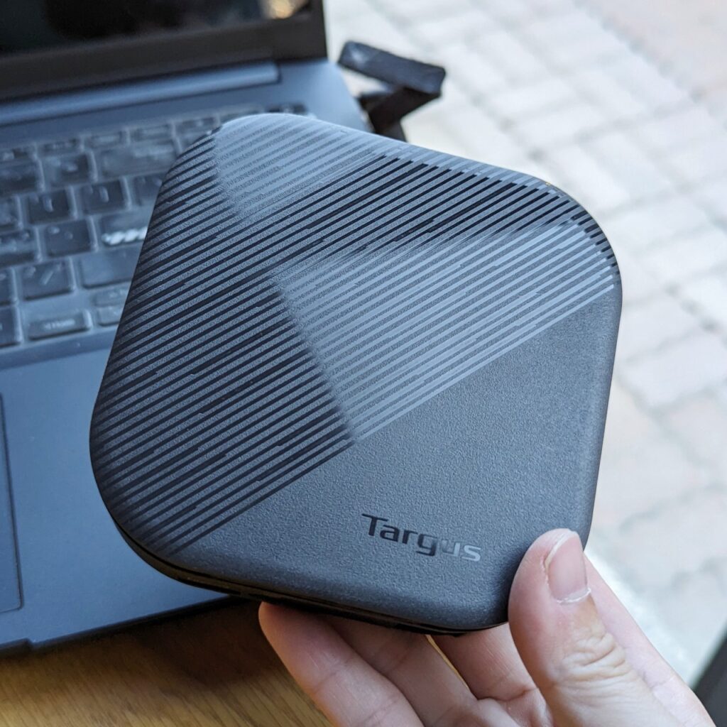 商務工具｜Targus USB-C 雙輸出 HDMI 商務、旅行的多功能擴充埠方便攜帶，提高工作效率，多螢幕顯示、工作提報、股票盯盤、剪輯都超推