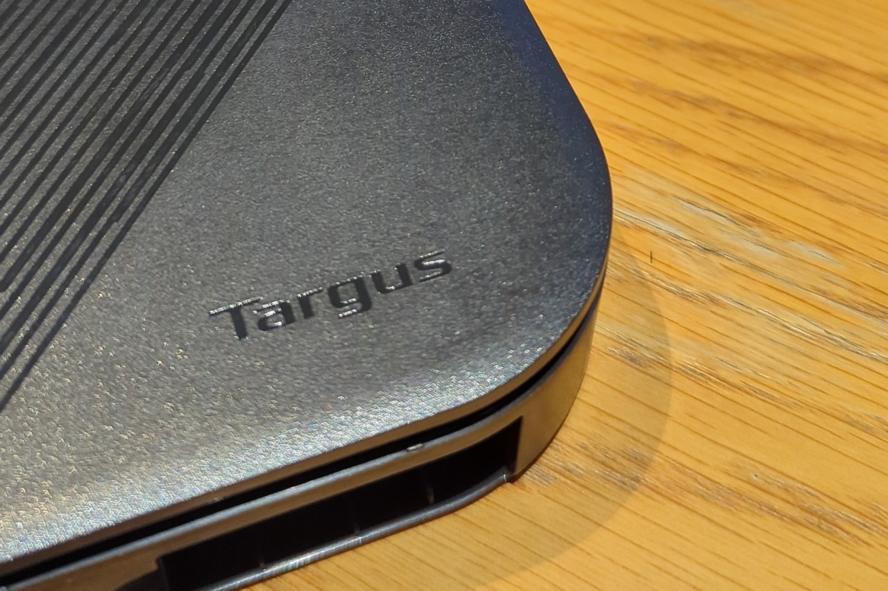 商務工具｜Targus USB-C 雙輸出 HDMI 商務、旅行的多功能擴充埠方便攜帶，提高工作效率，多螢幕顯示、工作提報、股票盯盤、剪輯都超推
