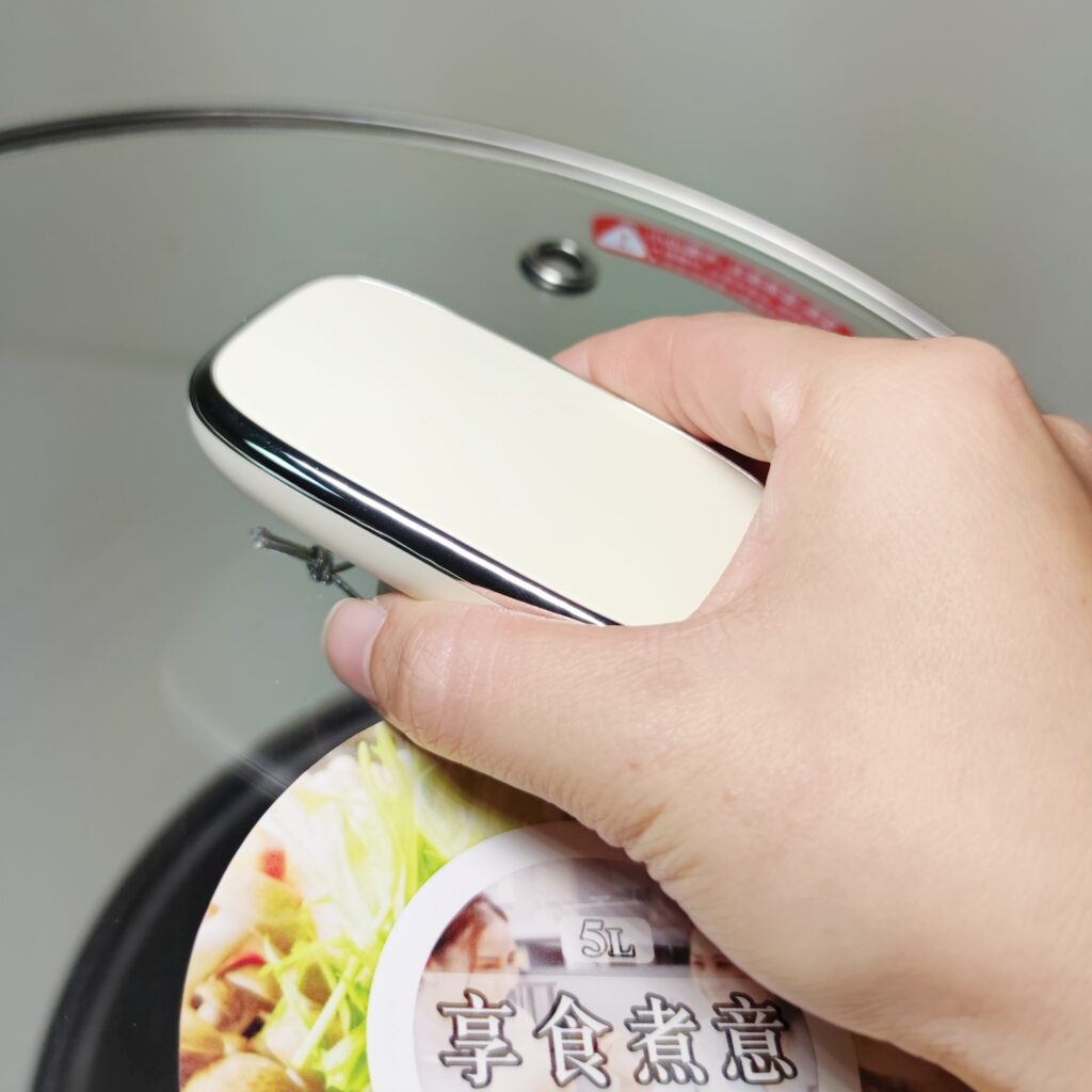 家電開鍋｜元山家電享食電熱鍋，蒸煮煎燉樣樣行，多功能電熱鍋開箱，團聚火鍋、獨享牛排、早午餐，能插電就能用！