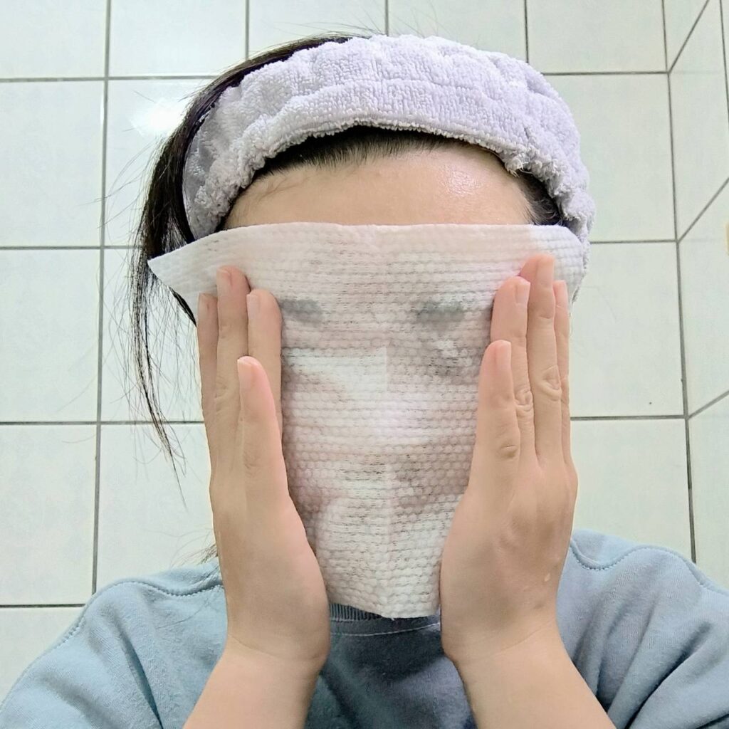 日常保養｜LOYE樂妍｜28%高濃度胺基酸洗面乳➡️洗後不緊繃洗面乳開箱 與 面膜控必買分享：維他命B3美白面膜，保養從清潔開始，清潔做的好，保養效果UPUP