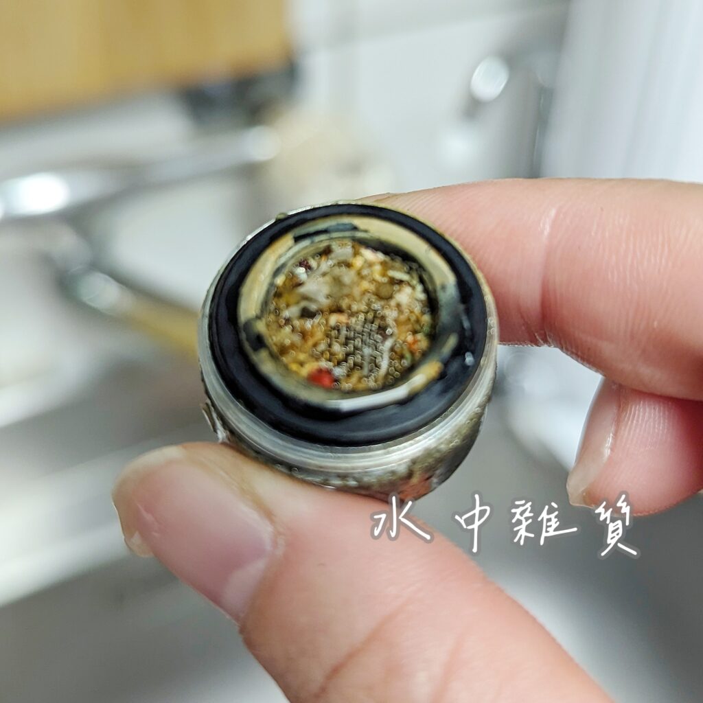 生活喝好水｜ALYA 歐漾｜桌上型雙道淨水器 濾水器｜小資族、出租族的好夥伴，免插電，即開即用，雙道過濾，除氯與水中雜質，健康用水好品質。