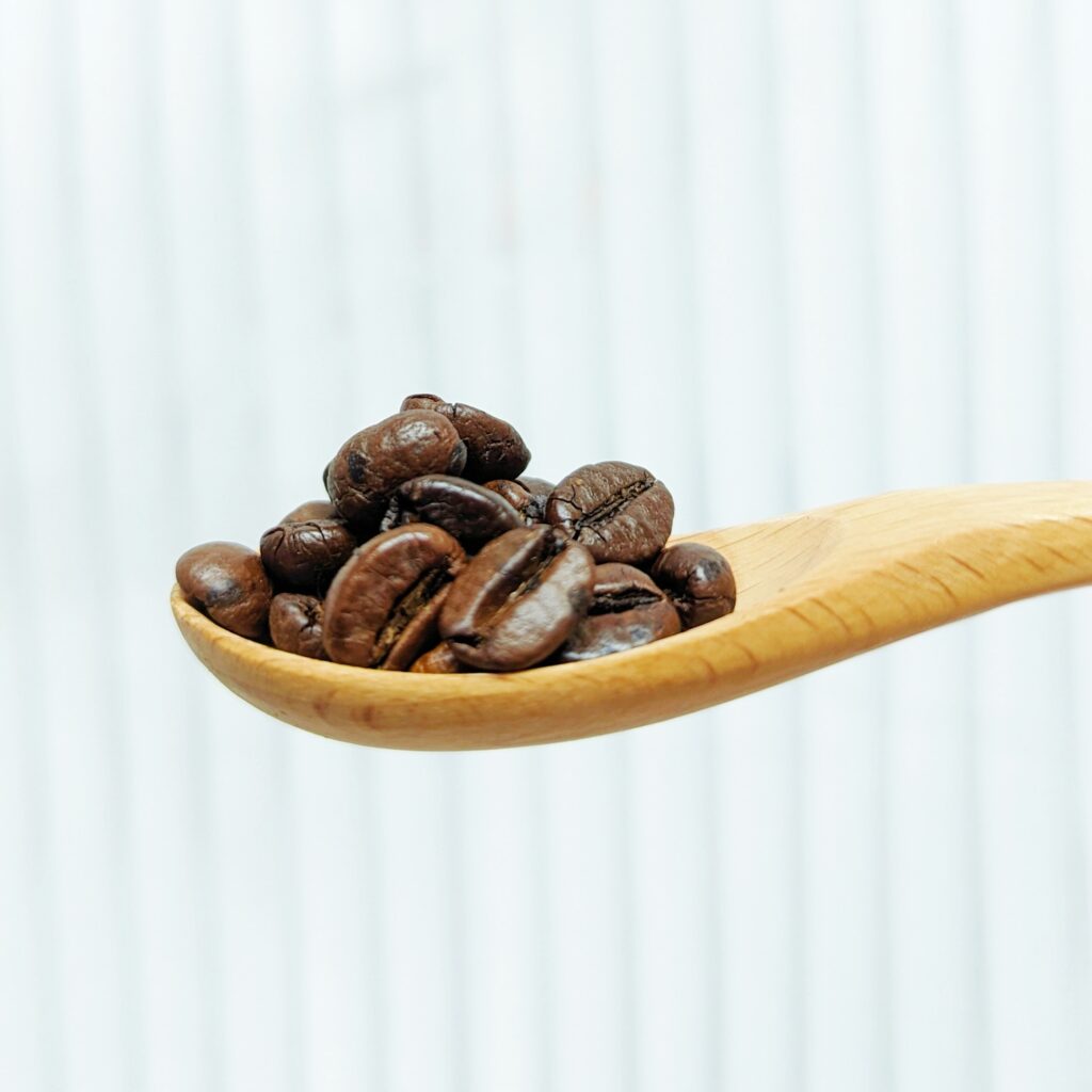 Coffee筆記｜CASA卡薩-特選老饕咖啡｜全聯新品 高CP值咖啡豆推薦 – 中深焙綜合配方豆，手沖、拿鐵都適合