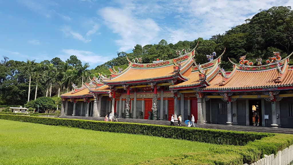 新北一日遊｜三峽藍金深度旅遊｜適合親子體驗，深入白雞山從採葉到藍染的製作過程全公開，冠軍茶葉廠品味三峽好茶