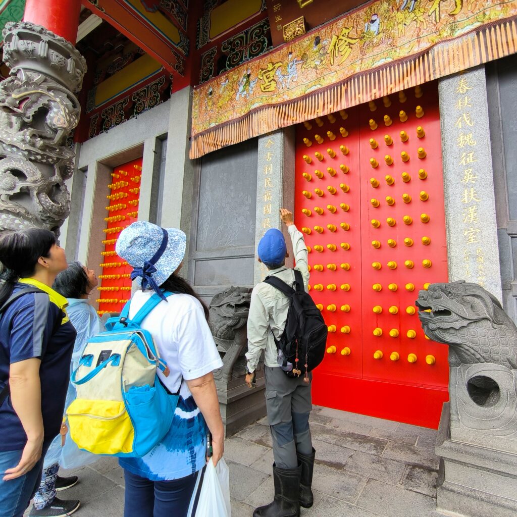 新北一日遊｜三峽藍金深度旅遊｜適合親子體驗，深入白雞山從採葉到藍染的製作過程全公開，冠軍茶葉廠品味三峽好茶