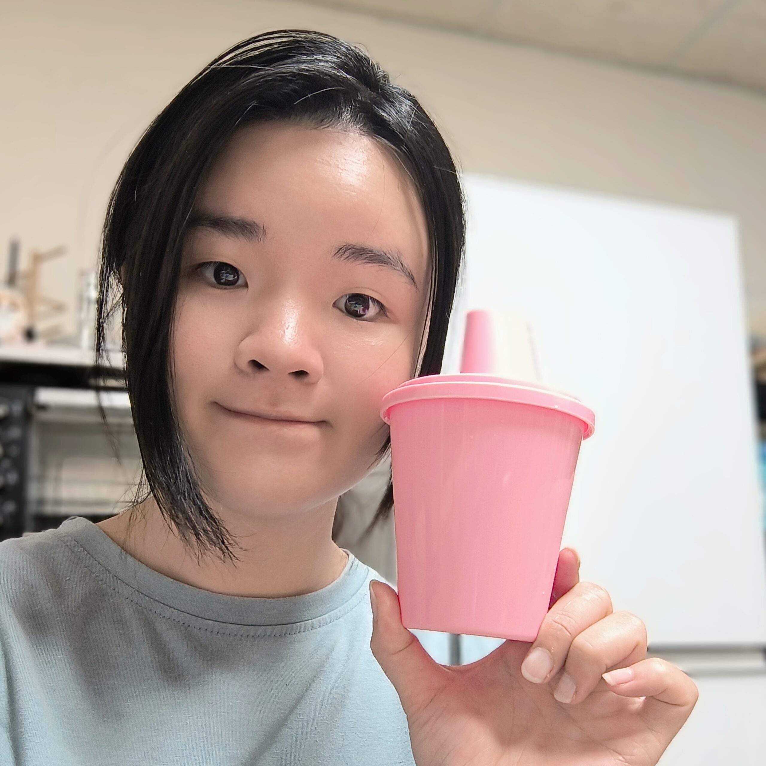 居家好物｜PillFree咕溜杯評價｜你也不喜歡吞藥的人嗎？還是小朋友正在度過學習吞藥的階段呢？這款吞藥神器推薦給你，讓你勇敢面對吃藥挑戰