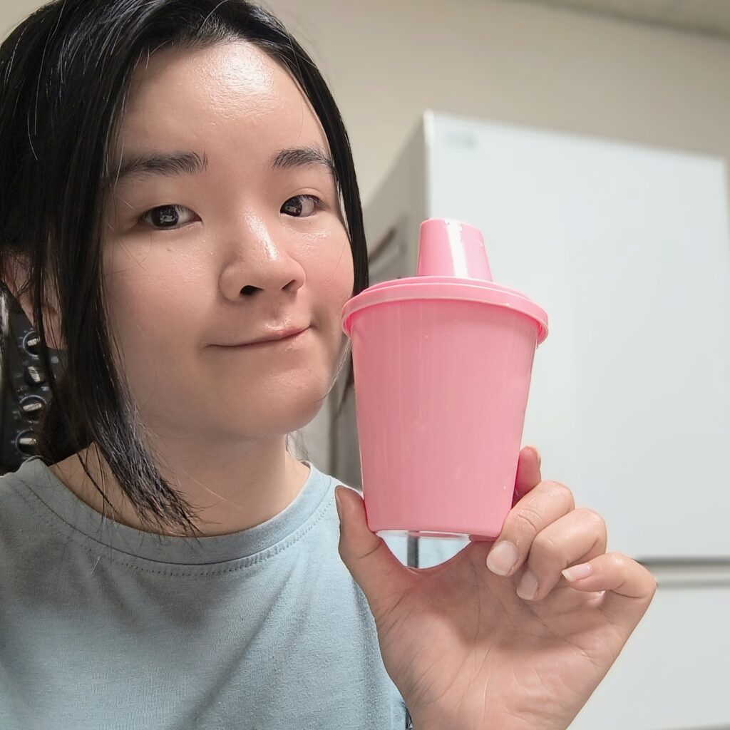 居家好物｜PillFree咕溜杯評價｜你也不喜歡吞藥的人嗎？還是小朋友正在度過學習吞藥的階段呢？這款吞藥神器推薦給你，讓你勇敢面對吃藥挑戰