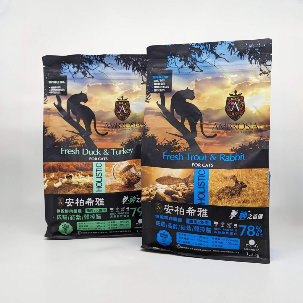 2024飼料推薦｜王品寵物｜安柏希雅 AMBROSIA 飼料-無榖鮮肉貓糧，使用高動物性蛋白，添加毛球控制配方與益生菌+益生元，讓貓貓好好吃開箱