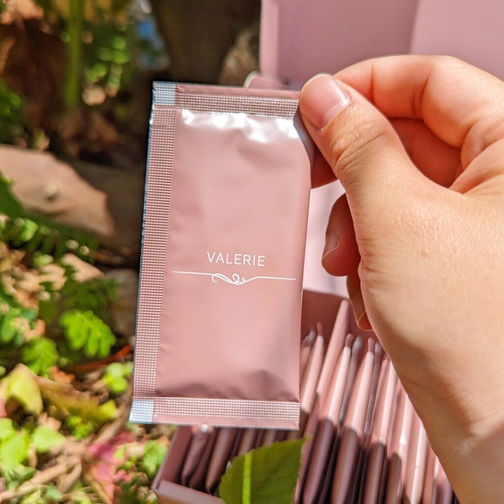 膠原蛋白開箱｜Valerie梵洛麗｜Valerie珍燕水解膠原蛋白粉-攜帶方便女性保養，隨時補充，Hold住青春，蔓越莓口味，好順口