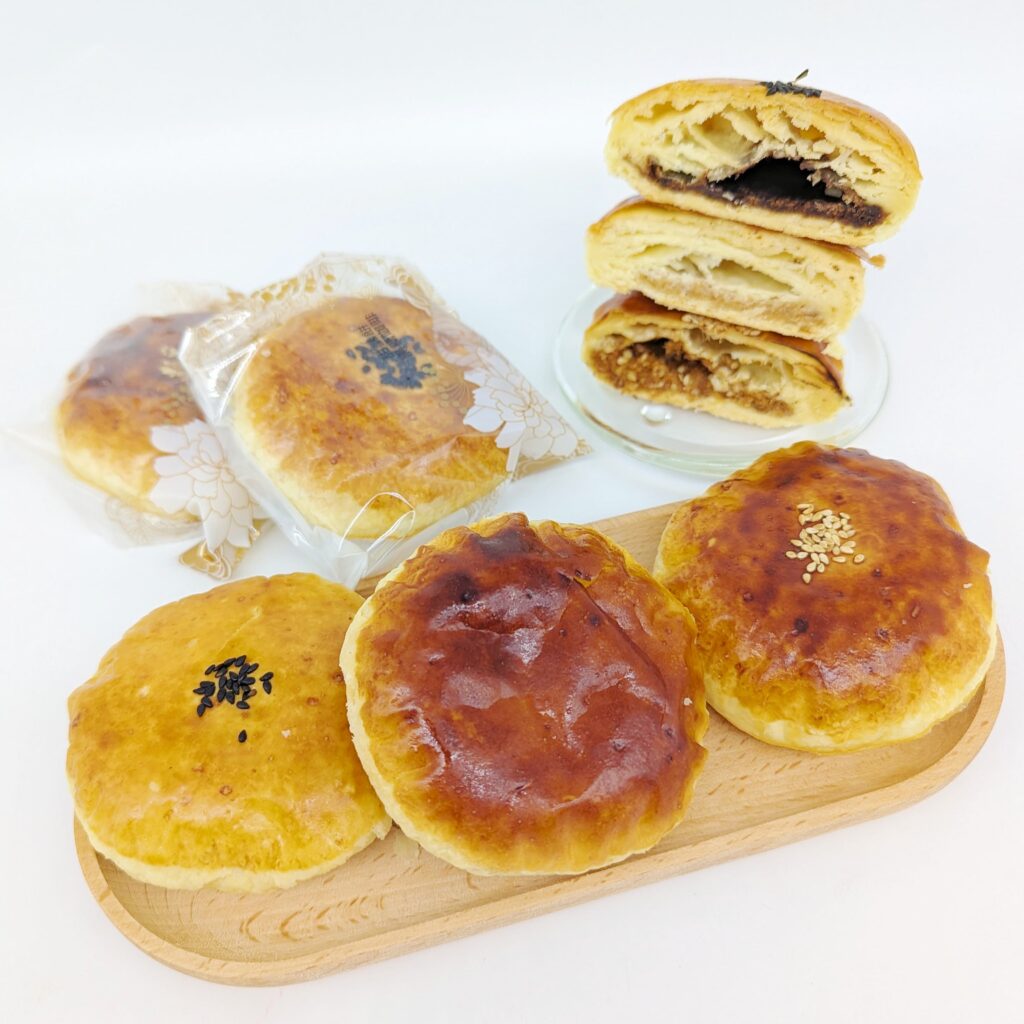 中秋禮盒｜四月南風-台中甜酥餅｜人氣伴手禮，三種口味（吉利花生、黑糖咖啡、蜜汁柴魚）甜酥餅，中式月餅口味獨特，送禮推薦！