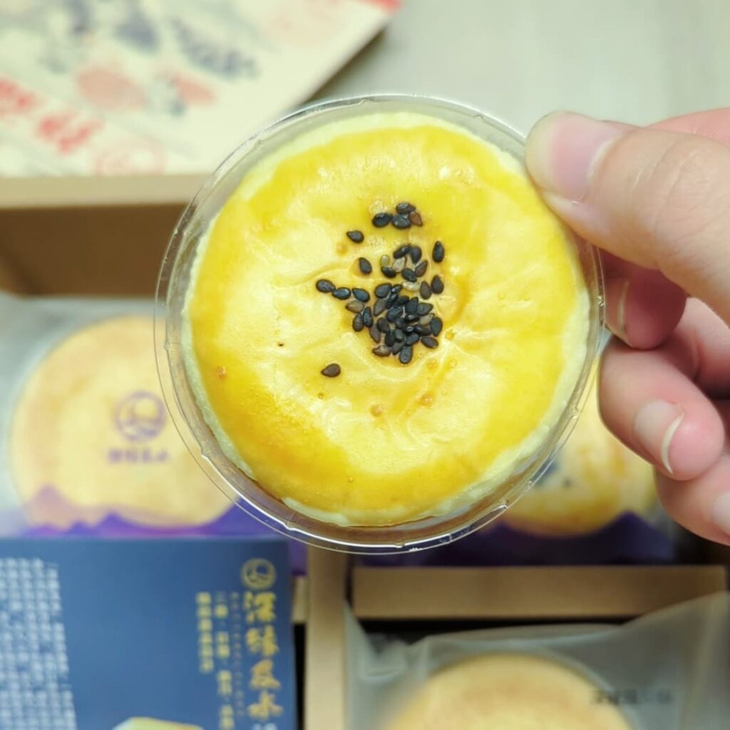 送禮推薦｜深緣及水｜我的婆婆怎麼那麼可愛2 聯名禮盒，闔家團圓一起追劇吃甜甜（鳳梨酥、紅豆餅、柚子酥)