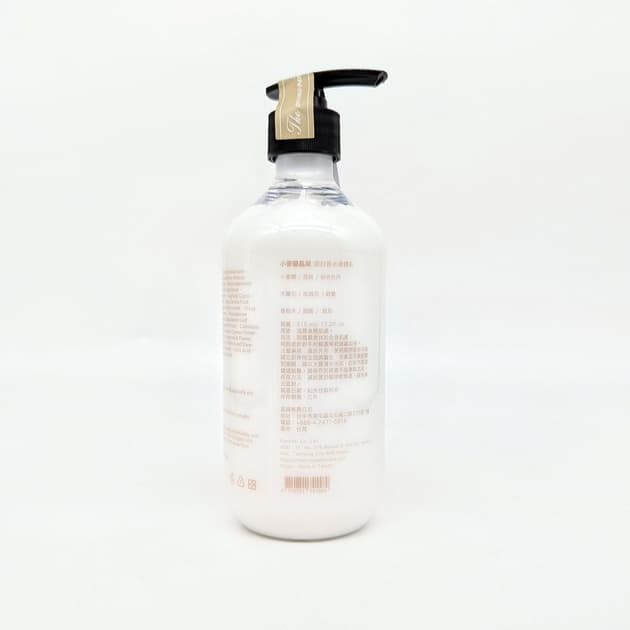香水乳液推薦｜LOYE樂妍評價｜小蒼蘭潤白香水身體乳V.S.10效輕潤修護身體油，一抹化水的乳液，清透不沾黏，好舒爽，無添加，更安心-AG吃貨