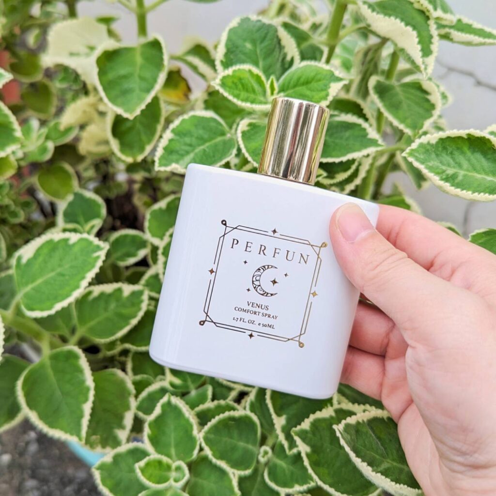 好眠香調｜PERFUN 維納斯星辰｜精油舒眠噴霧，花草帶來天然療癒的睡眠氛圍，寢具、織物噴霧，質感送禮推薦-AG吃貨