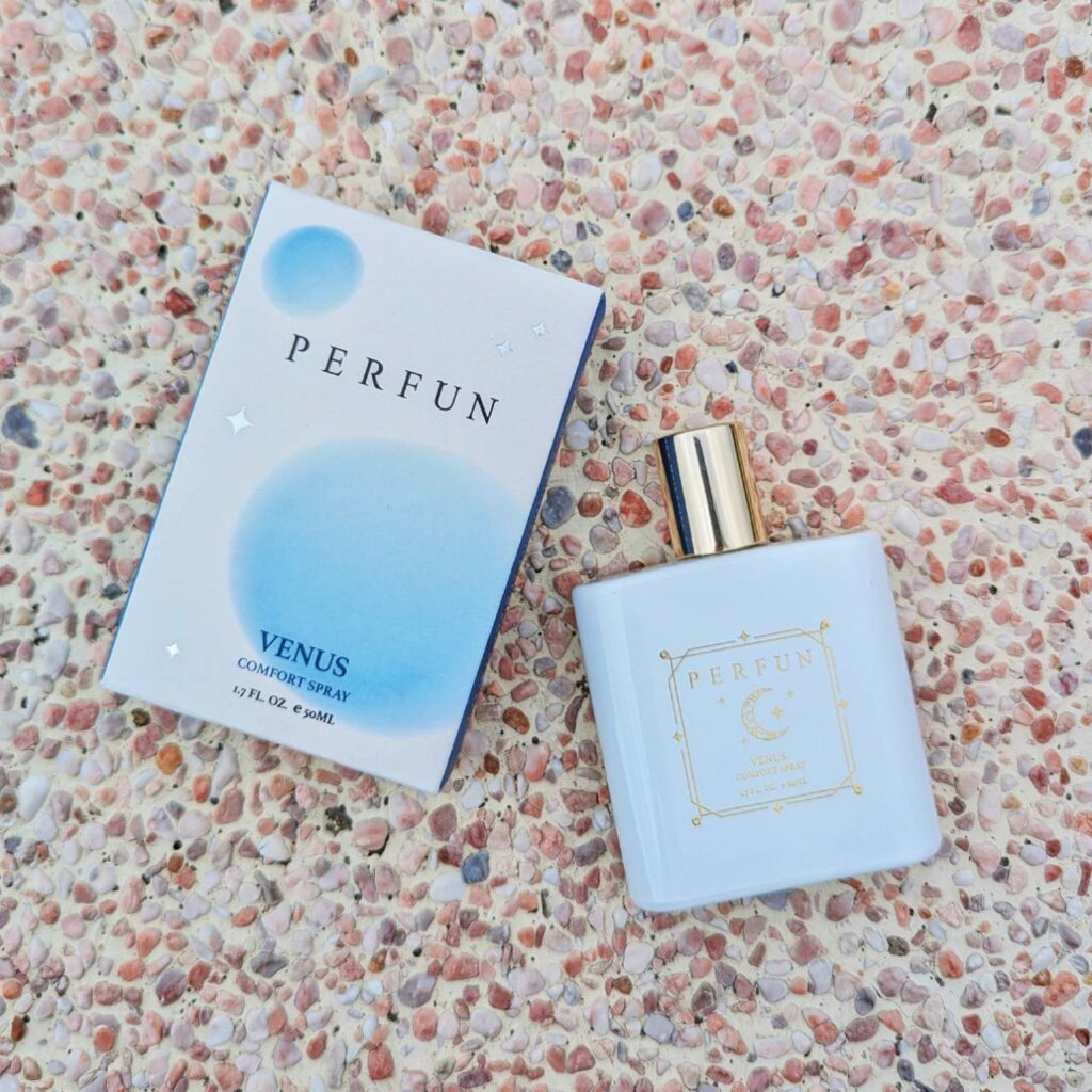 好眠香調｜PERFUN 維納斯星辰｜精油舒眠噴霧，花草帶來天然療癒的睡眠氛圍，寢具、織物噴霧，質感送禮推薦-AG吃貨