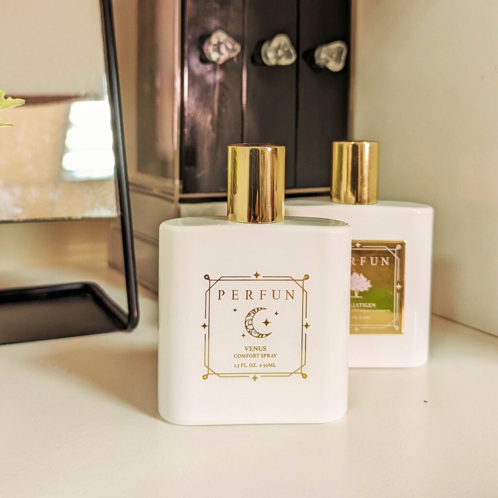 好眠香調｜PERFUN 維納斯星辰｜精油舒眠噴霧，花草帶來天然療癒的睡眠氛圍，寢具、織物噴霧，質感送禮推薦-AG吃貨