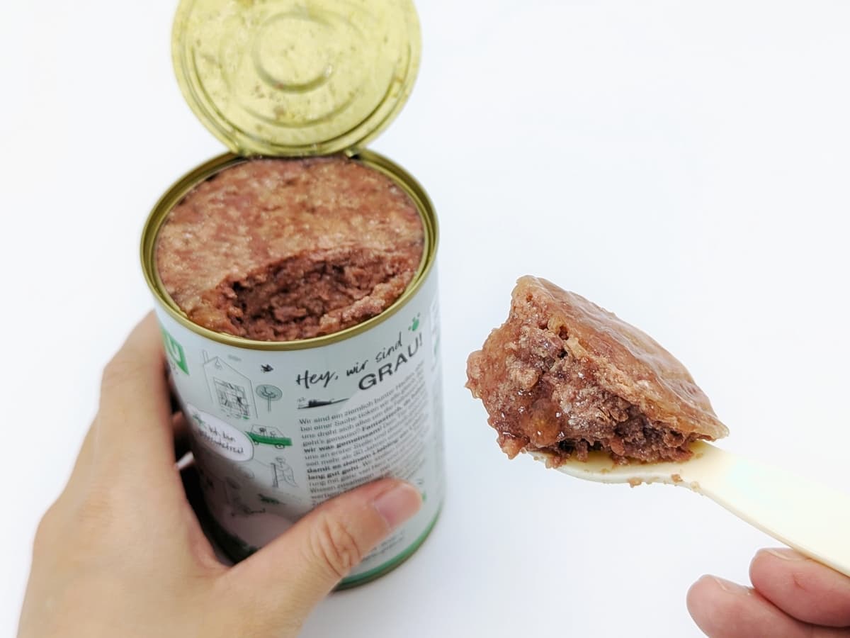 德國貓罐推薦|GRAU灰樂評價|臭臉花最愛的主食罐之一「鮮肉+鮮肉湯+滿滿營養」讓挑嘴貓也無法抵抗的美味-AG吃貨
