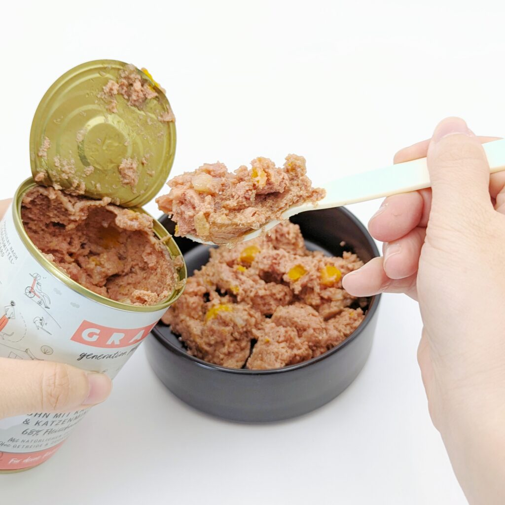 德國貓罐推薦|GRAU灰樂評價|臭臉花最愛的主食罐之一「鮮肉+鮮肉湯+滿滿營養」讓挑嘴貓也無法抵抗的美味-AG吃貨