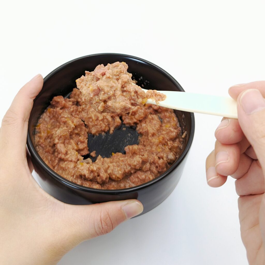 德國貓罐推薦|GRAU灰樂評價|臭臉花最愛的主食罐之一「鮮肉+鮮肉湯+滿滿營養」讓挑嘴貓也無法抵抗的美味-AG吃貨