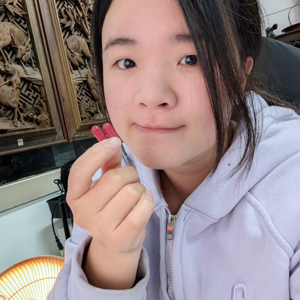 晶亮保健品分享｜DAYWEL日安專科｜晶亮防護罩就選安專科專利游離型葉黃素，遠離3C危機，維持日常好適力-AG吃貨