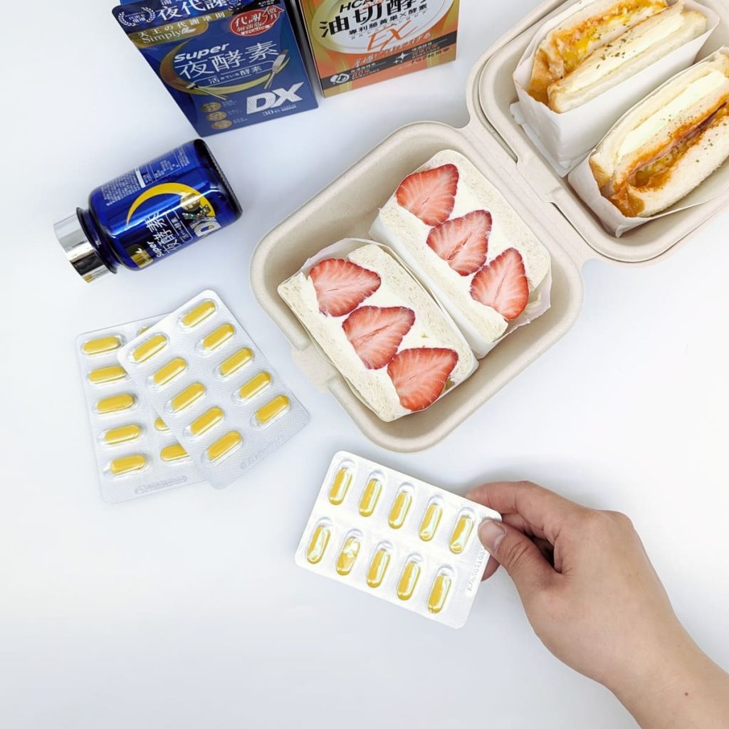 外食族促進代謝推薦｜Simply新普利日夜酵素｜木村拓哉代言的夜代謝霸主，日夜好酵，讓我聚餐無負擔-AG吃貨