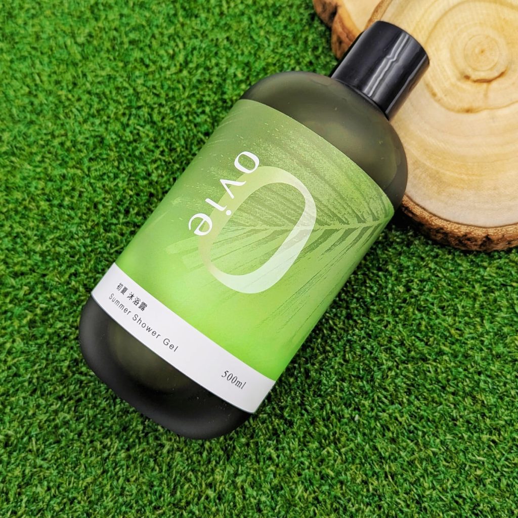ovie評價｜洗出保濕力與香氣感！敏感肌也能安心用的植淨潔顏露＆初夏沐浴露開箱分享-AG吃貨