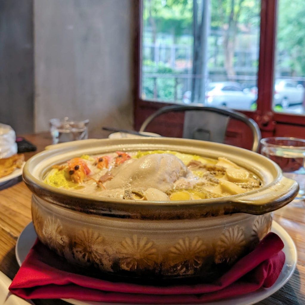 2025 台北忠孝敦化｜好米亞餐酒館 Goodies Cuisine｜東區聚餐、生日首選餐廳！免到香港就能喝到16H美味煲湯，砂鍋濃白雞湯好好喝－AG吃貨