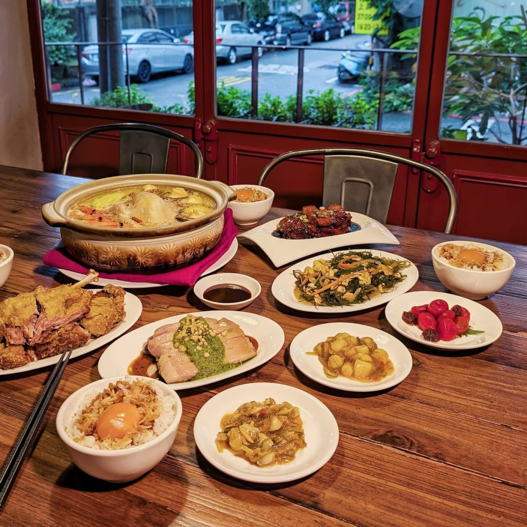 2025 台北忠孝敦化｜好米亞餐酒館 Goodies Cuisine｜東區聚餐、生日首選餐廳！免到香港就能喝到16H美味煲湯，砂鍋濃白雞湯好好喝－AG吃貨