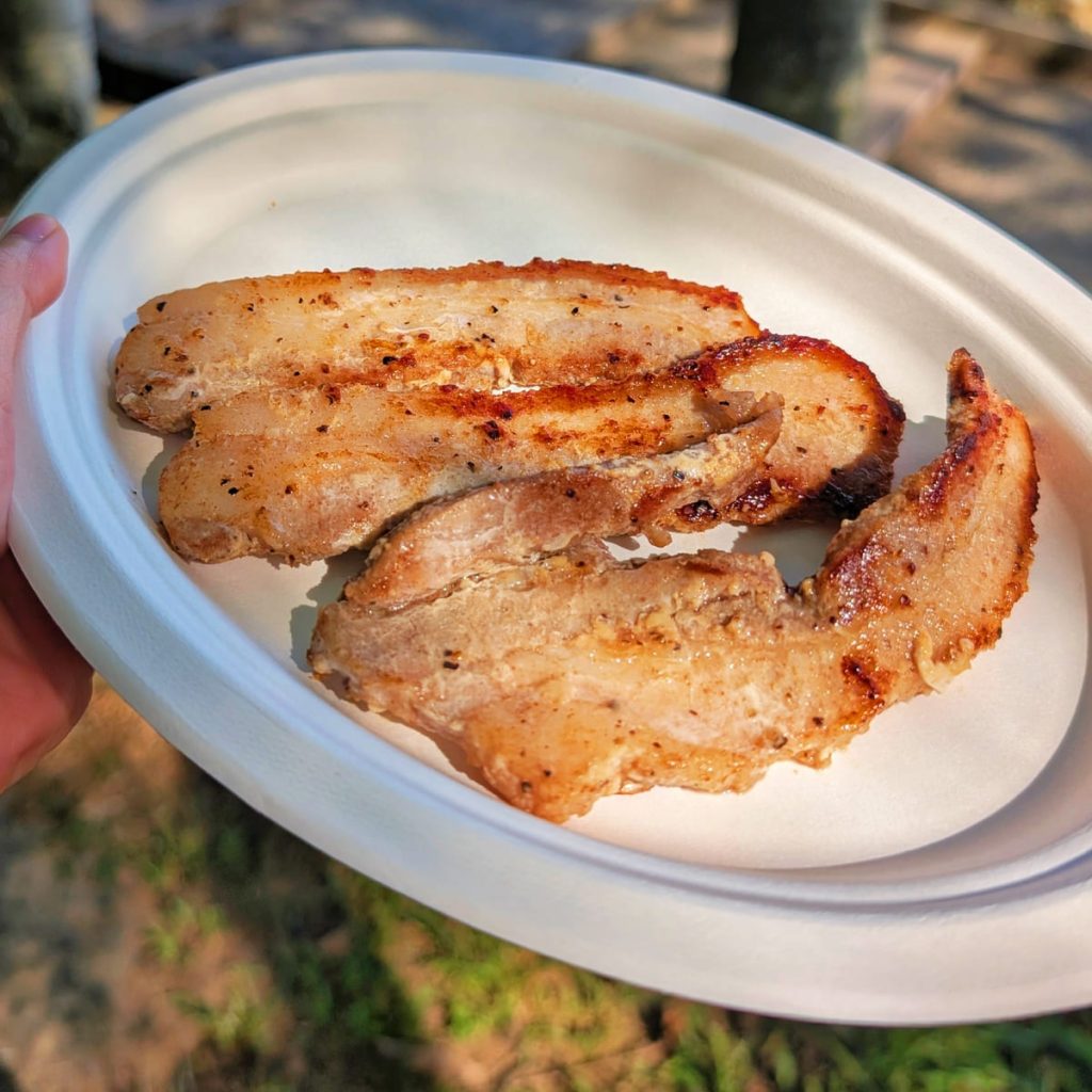 中秋團圓肉香撲鼻｜小宅市集x成功牛排聯名神級燒烤7件組｜超便利的烤肉組開箱、實吃心得、零失敗中秋烤肉組合推薦 - AG吃貨