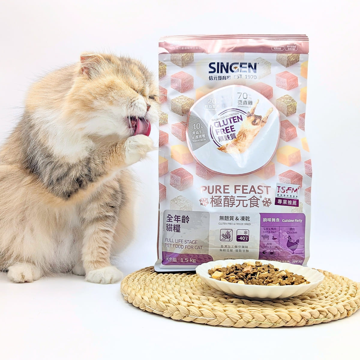 貓飼料推薦｜50年台灣品牌：信元發育寶三款人氣貓糧開箱評比｜BF33全齡貓糧、貓用餉味舞食、貓用鮮嫩三品-AG吃貨