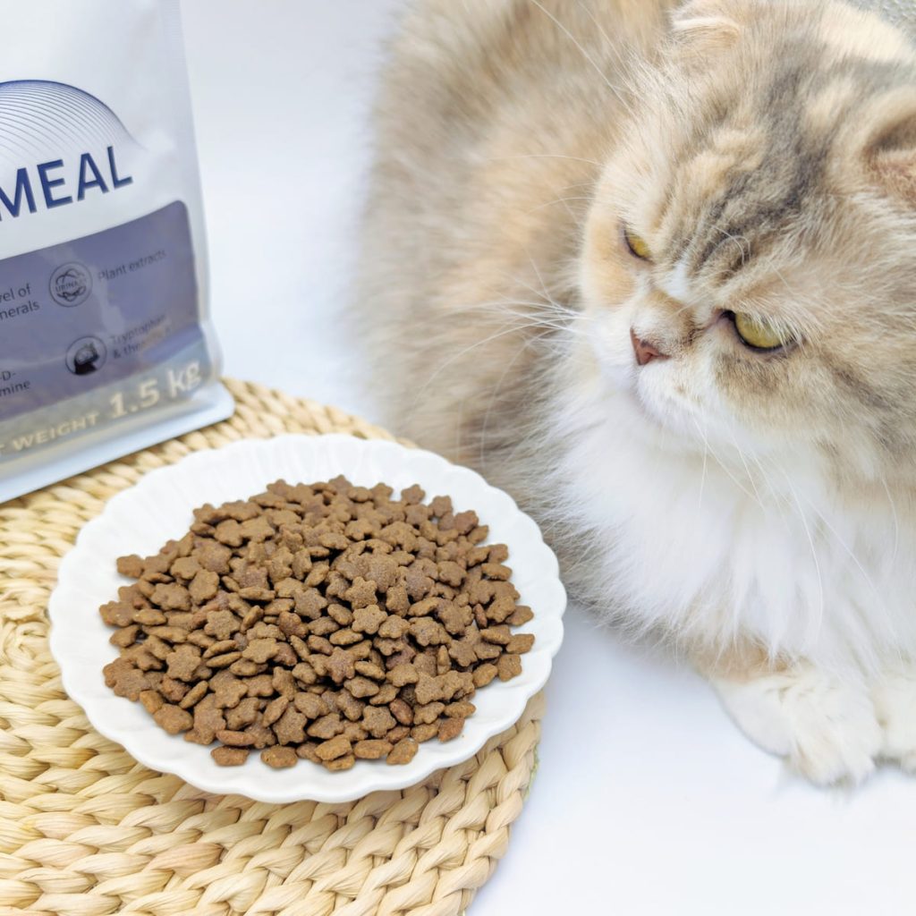 貓飼料開箱｜50年台灣品牌：信元發育寶三款處方糧推薦清單｜SEC36（情緒舒緩方針）、VUC4（貓下泌尿道處方糧）、VKC4（貓腎臟處方糧）-AG吃貨