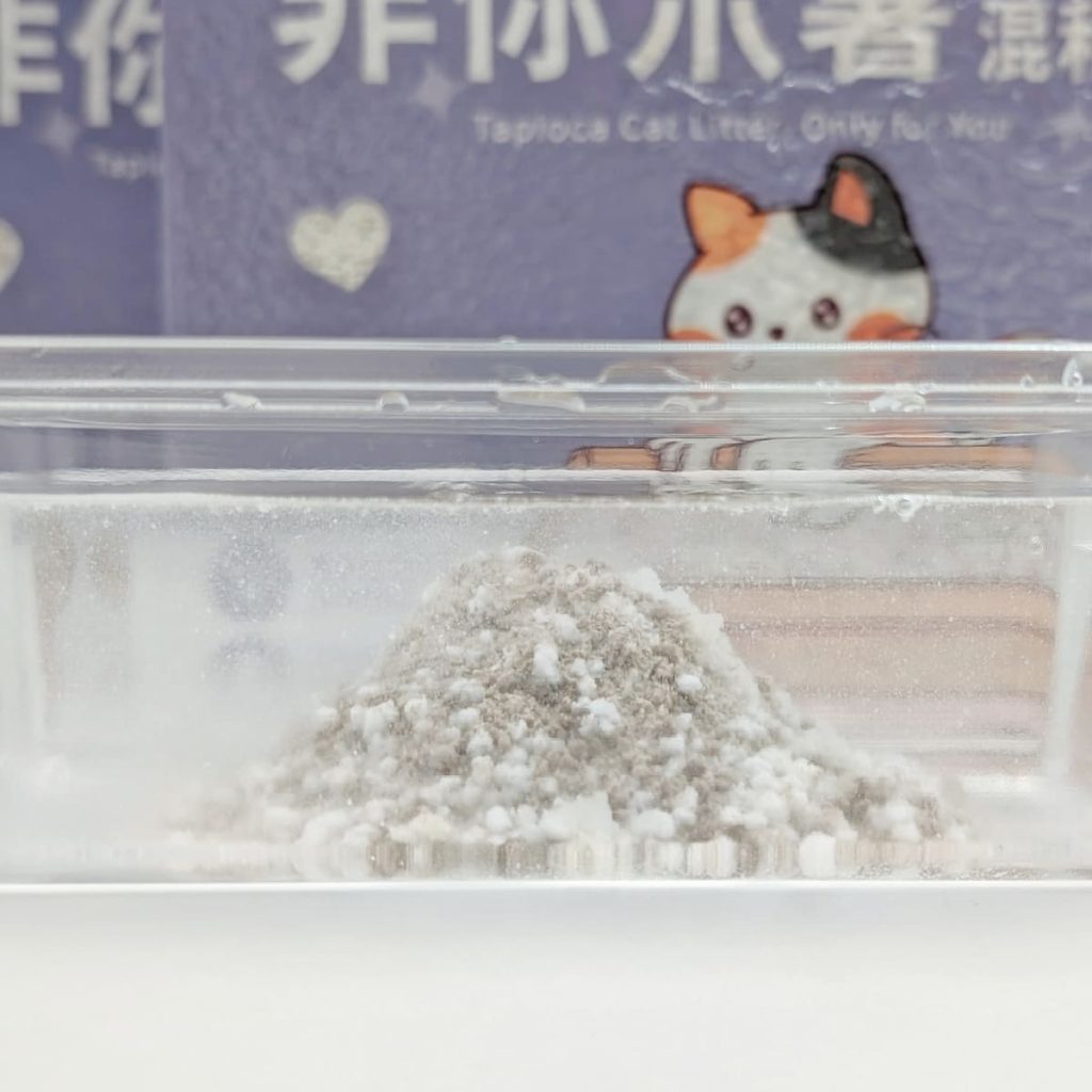貓砂推薦｜黑面森林非你木薯砂評價｜貓咪實測，好感度ＵＰ！高凝結、低粉塵、可沖馬桶貓砂開箱心得-AG吃貨