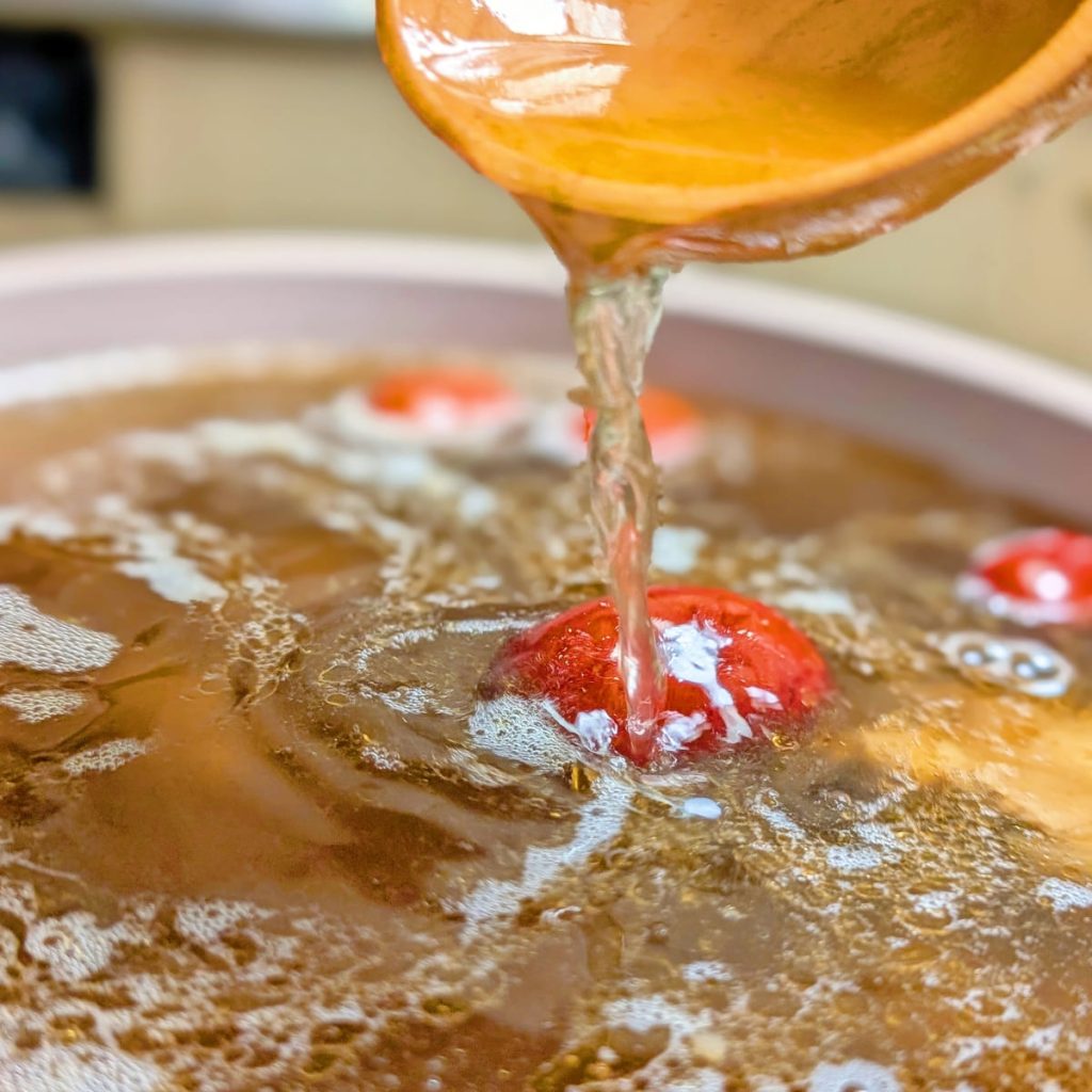 百年吳家評價｜基隆廟口美食宅配美食：冷凍即食湯品推薦，冬日必備的漢方養生湯品（羊肉爐、藥膳排骨、麻油雞）-AG吃貨