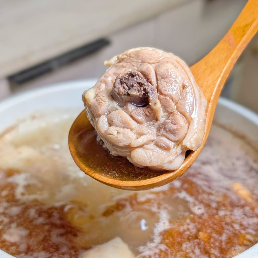 百年吳家評價｜基隆廟口美食宅配美食：冷凍即食湯品推薦，冬日必備的漢方養生湯品（羊肉爐、藥膳排骨、麻油雞）-AG吃貨