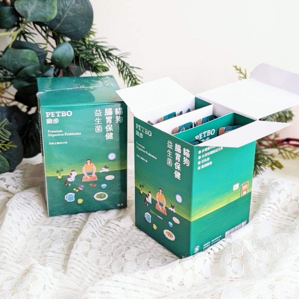 毛孩保健開箱:貓咪益生菌怎麼選?撇步PETBO寵物腸胃保健益生菌,挑嘴貓小花的腸胃大冒險:一場從便便開始的幸福革命-AG吃貨