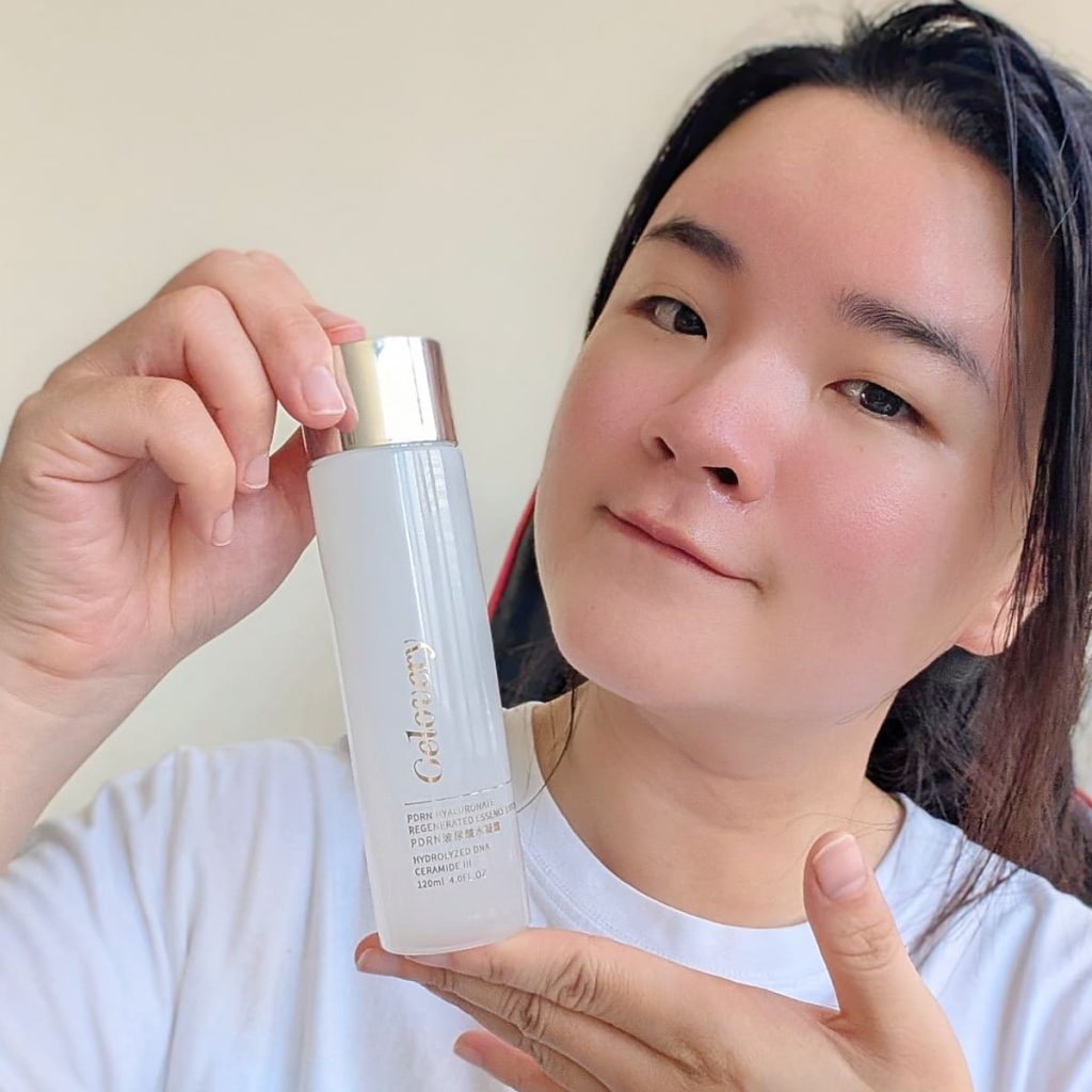 美妝界的尖叫雞｜30+ 換季乾裂大逆轉！Gelovery 專業級成分 PDRN玻尿酸精華水凝露開箱，秋季換季一起來溫柔保養-AG吃貨
