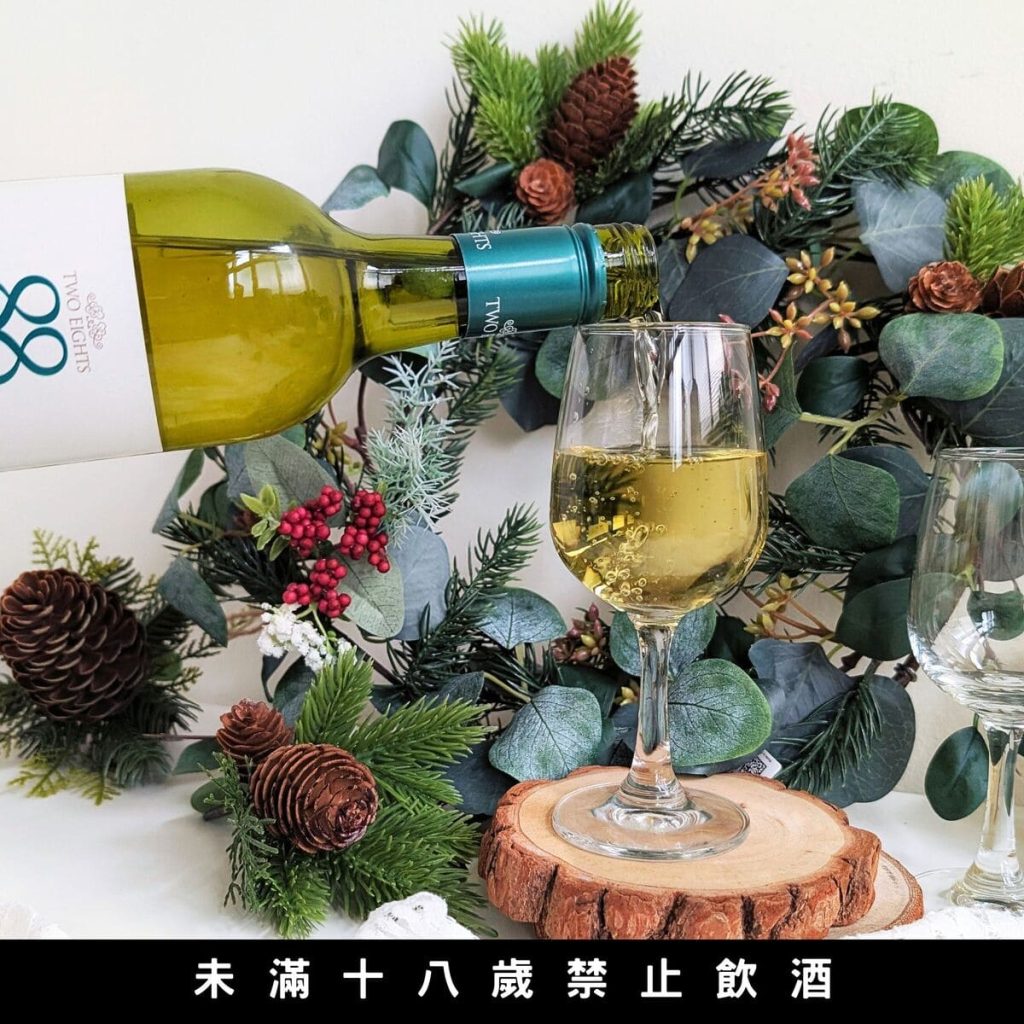 便利商店紅酒推薦｜喬山生機 Handpicked Wines首彩白酒評價好嗎？88經典白酒好喝嗎？讓我們來OK超商葡萄酒分享開箱吧！AG吃貨