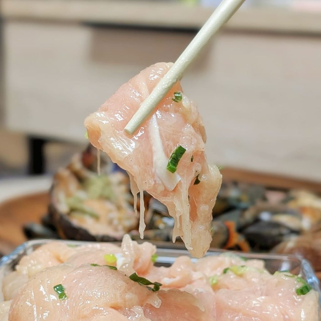 大成益活雞開箱｜不含抗生素雞肉哪裡買？大成高品質雞肉推薦給你。快速上菜懶人料理與居家料理必備食材分享-AG吃貨