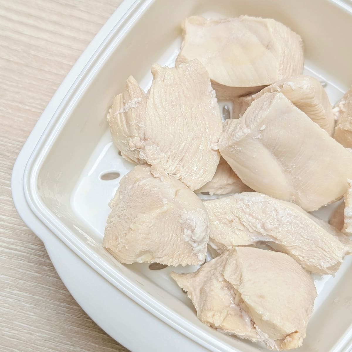 大成益活雞開箱｜不含抗生素雞肉哪裡買？大成高品質雞肉推薦給你。快速上菜懶人料理與居家料理必備食材分享-AG吃貨