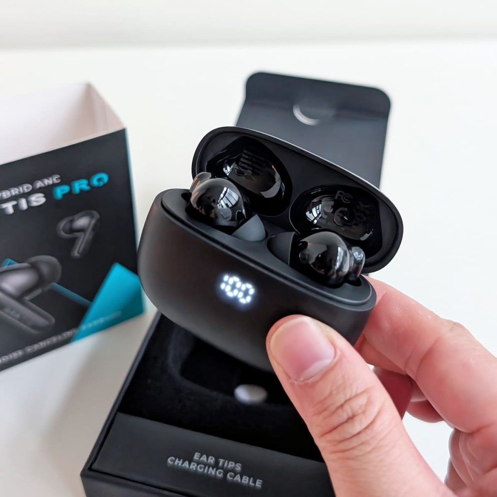 Arktis Pro 降噪耳機評價｜千元級也能有旗艦級的音質體驗？通勤、工作、追劇全場景實測開箱-AG吃貨