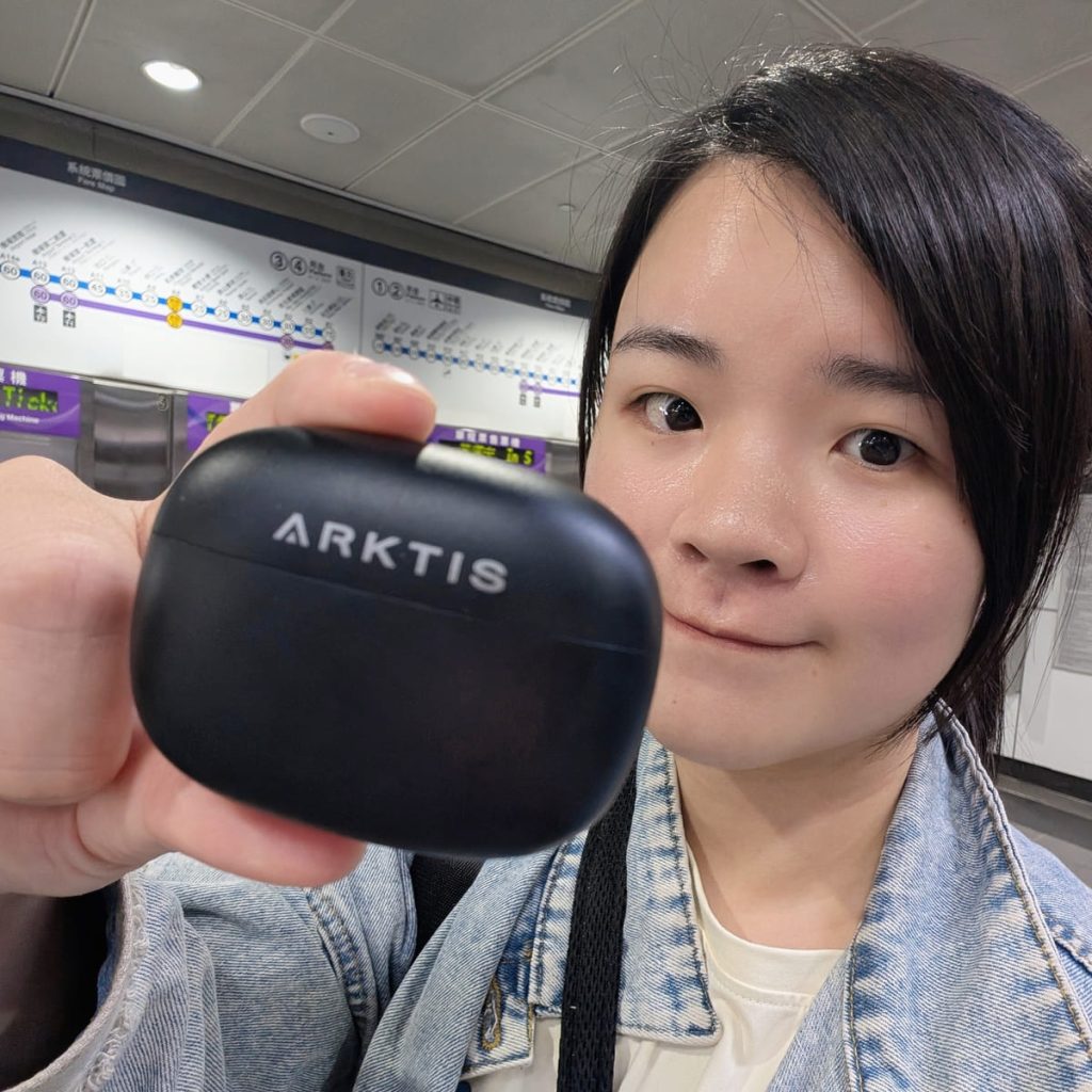 Arktis Pro 降噪耳機評價｜千元級也能有旗艦級的音質體驗？通勤、工作、追劇全場景實測開箱-AG吃貨