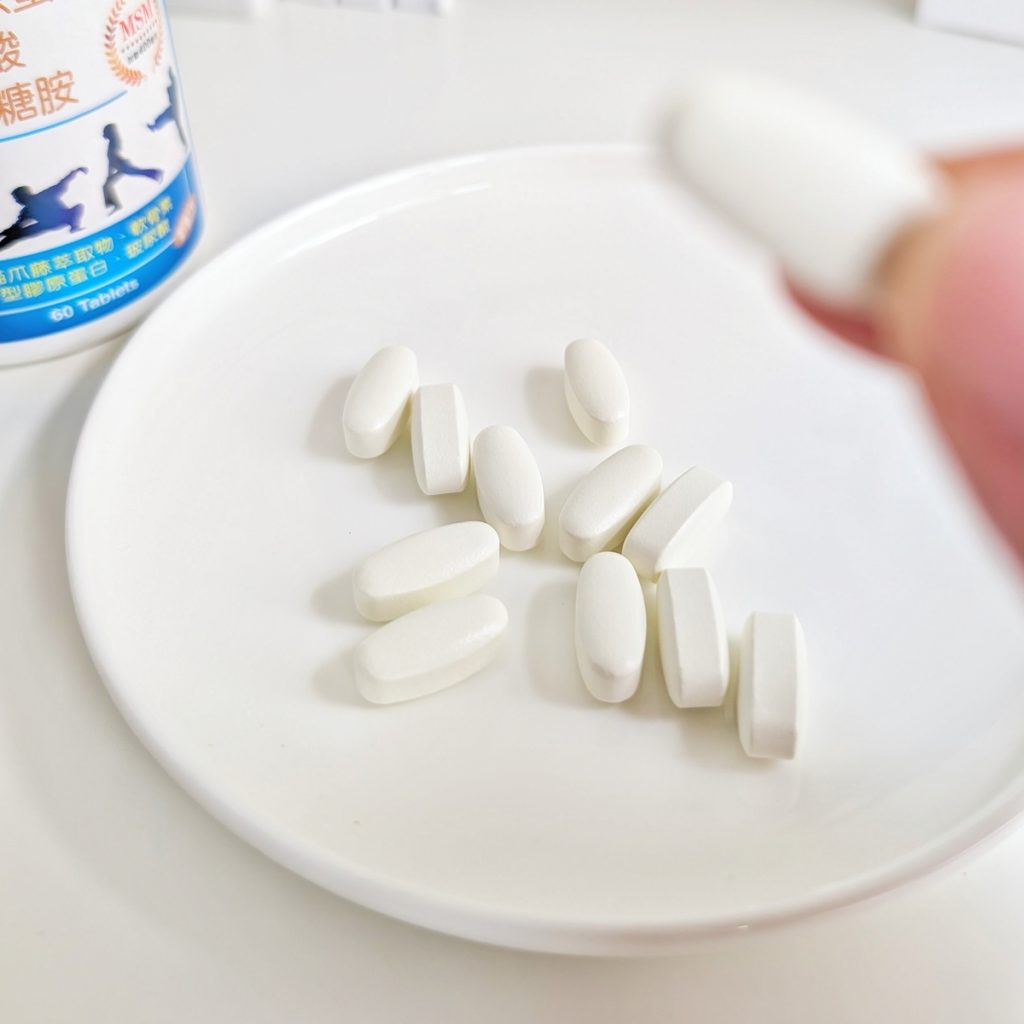得意人生評價｜爸媽走得輕鬆，我運動也更安心！新葡萄糖胺+MSM膜衣錠開箱｜送爸媽保健品開箱推薦-AG吃貨