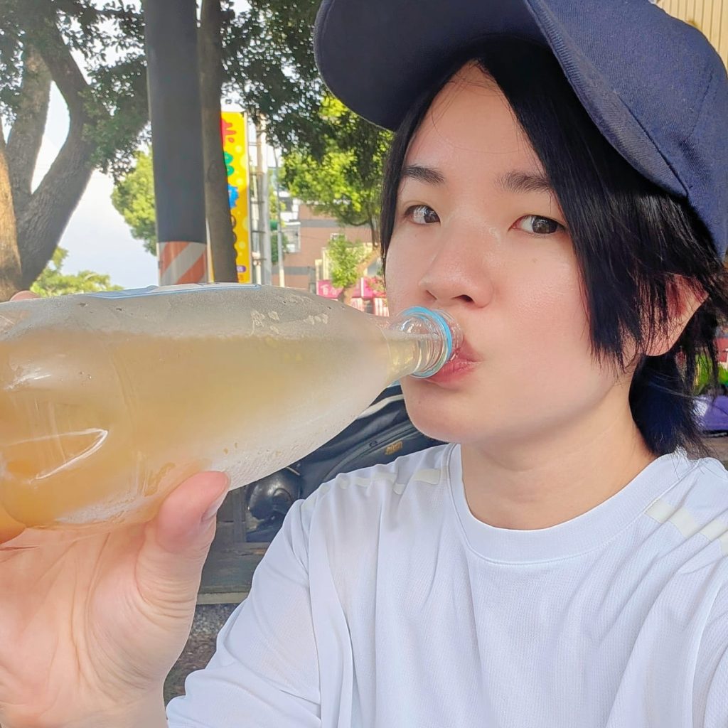 BeautyWa美麗娃評價｜30+輕熟女保養飲推薦｜用喝的保養品，每日一包109晶潤透妍多酚飲，小分子膠原蛋白飲分享-AG吃貨