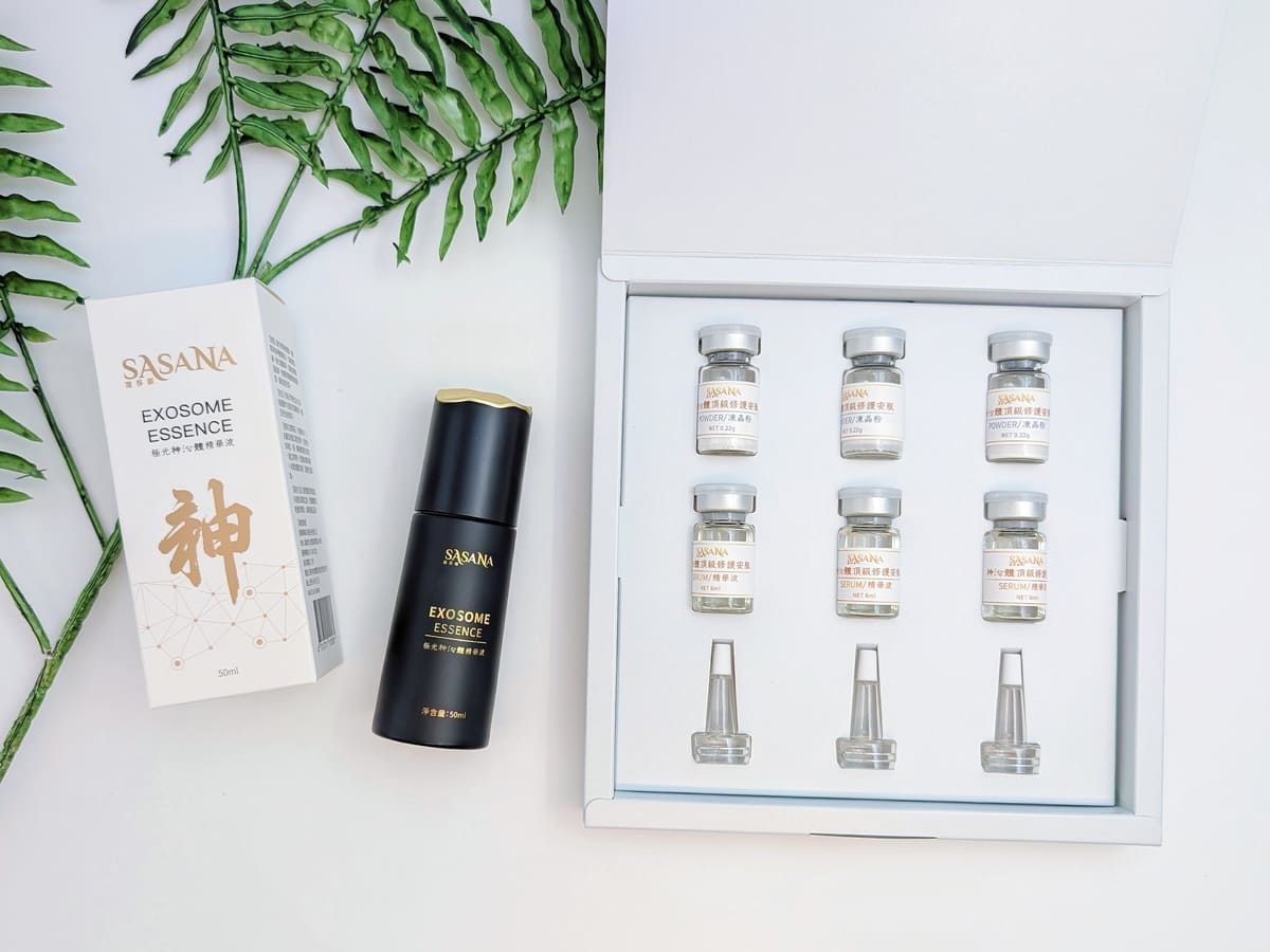 薩莎娜Sasana評價|敏感肌、熬夜乾燥肌|外泌體保養品推薦給想穩定養膚的你|開箱神泌體安瓶 + 神泌體精華液心得-AG吃貨